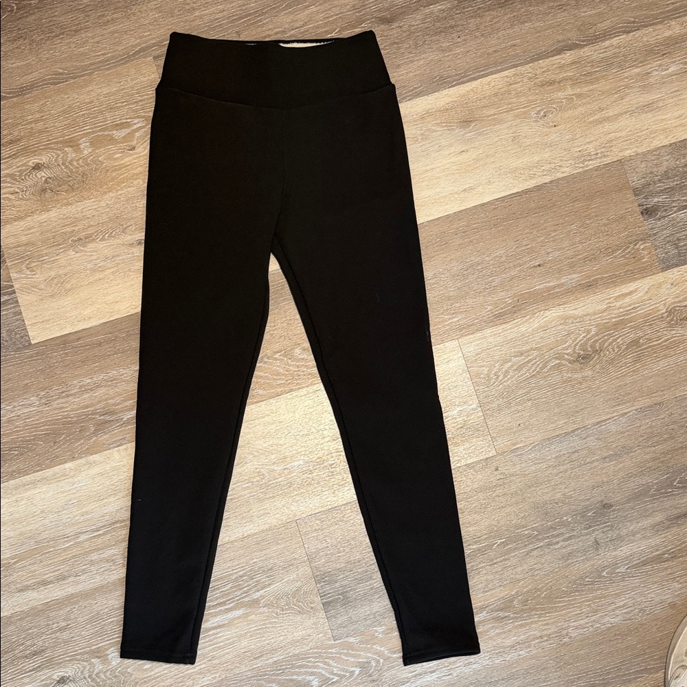 Classic Black High-Waist FLEECE Lined Leggings